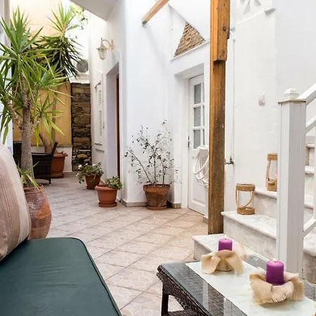 Town House For 6-16 With Ac Nyaraló *