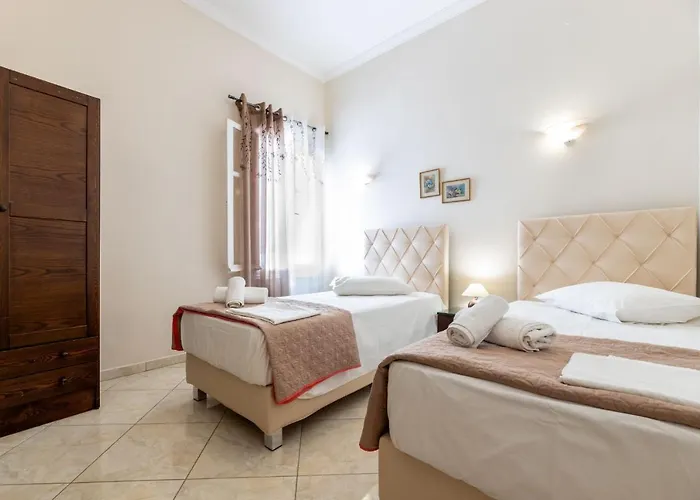 Town House For 6-16 With Ac Casa de Férias