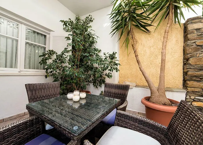 Town House For 6-16 With Ac Casa de Férias *