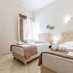 Town House For 6-16 With Ac Сasa de vacaciones