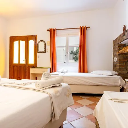 Town House For 6-16 With Ac *