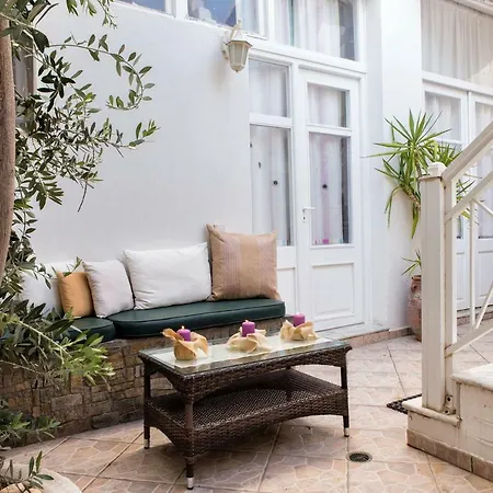 Town House For 6-16 With Ac *