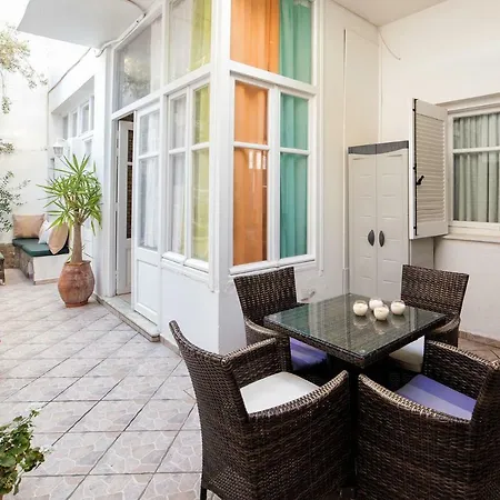 Town House For 6-16 With Ac Ferienhaus